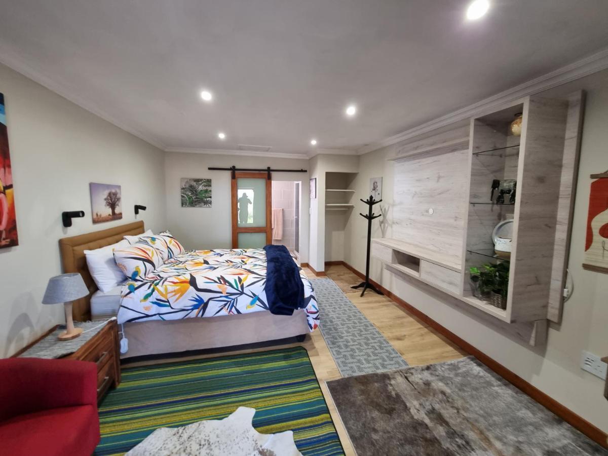 Valley View Dullstroom - Check In At The Highlander Hotel Екстериор снимка